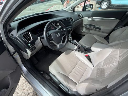 Used 2014 Honda Civic Hybrid Sedan image 10