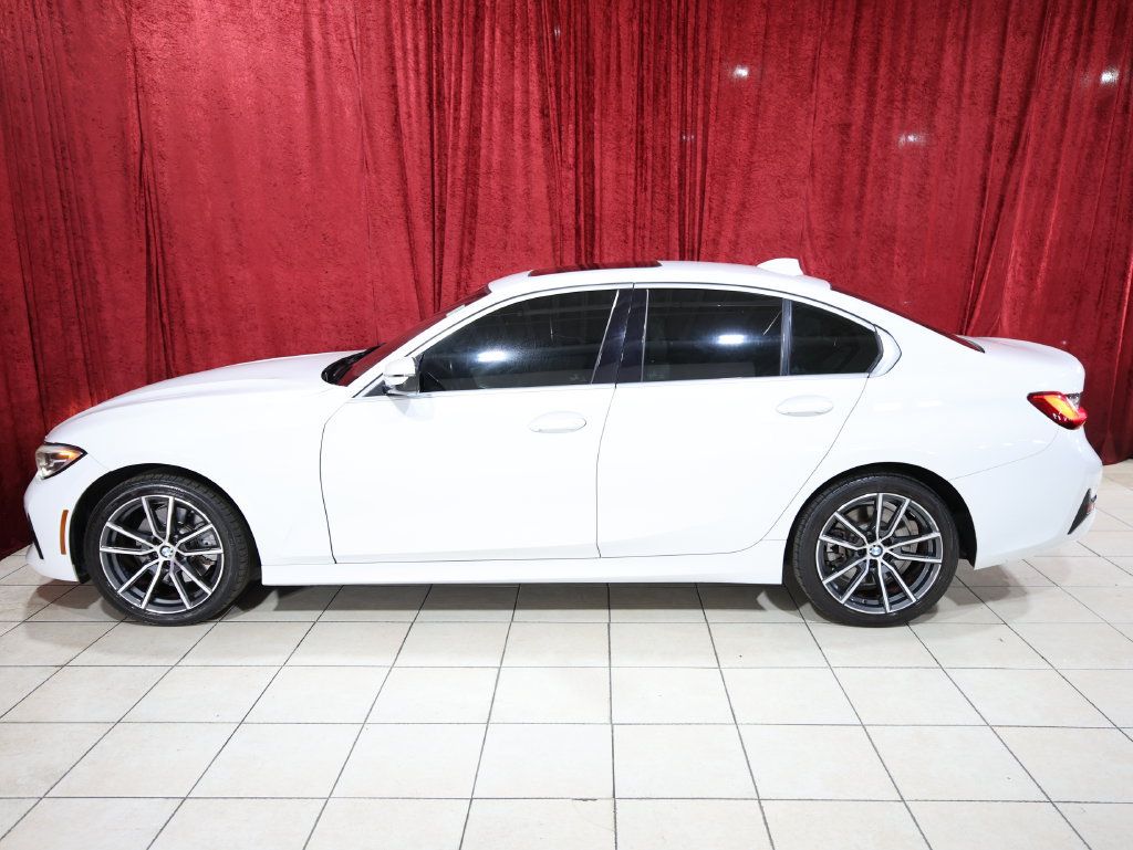 Used 2020 BMW 330i Sedan w/ Convenience Package RWD image 4
