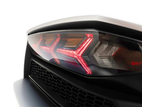 Used 2018 Lamborghini Aventador S AWD/4WD image 54