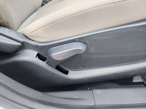 Used 2018 Ford EcoSport S image 39