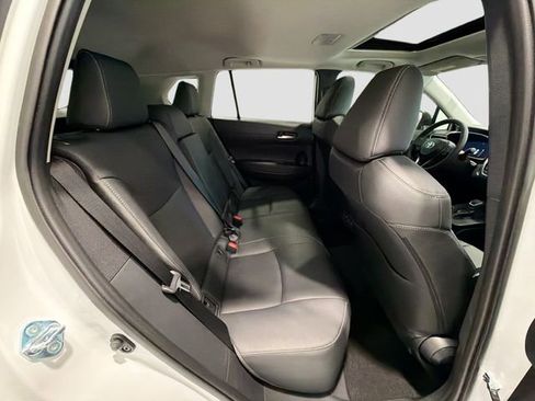 New 2026 Toyota Corolla Cross XLE w/ Convenience Package AWD/4WD image 20