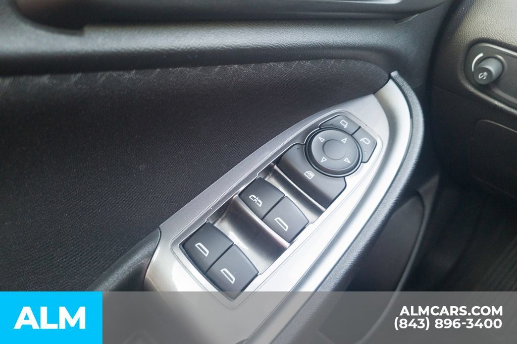 Used 2024 Chevrolet Malibu LT FWD image 15