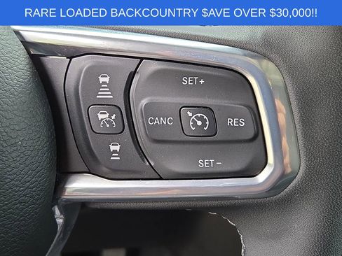 Used 2025 Jeep Wrangler Unlimited Sahara AWD/4WD image 22