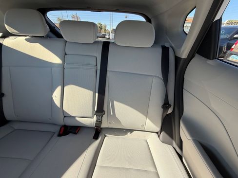 Used 2025 Hyundai Kona SEL image 35