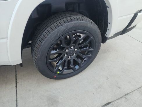 New 2026 RAM 1500 Limited image 28