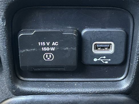 Used 2020 Jeep Compass Latitude AWD/4WD image 21