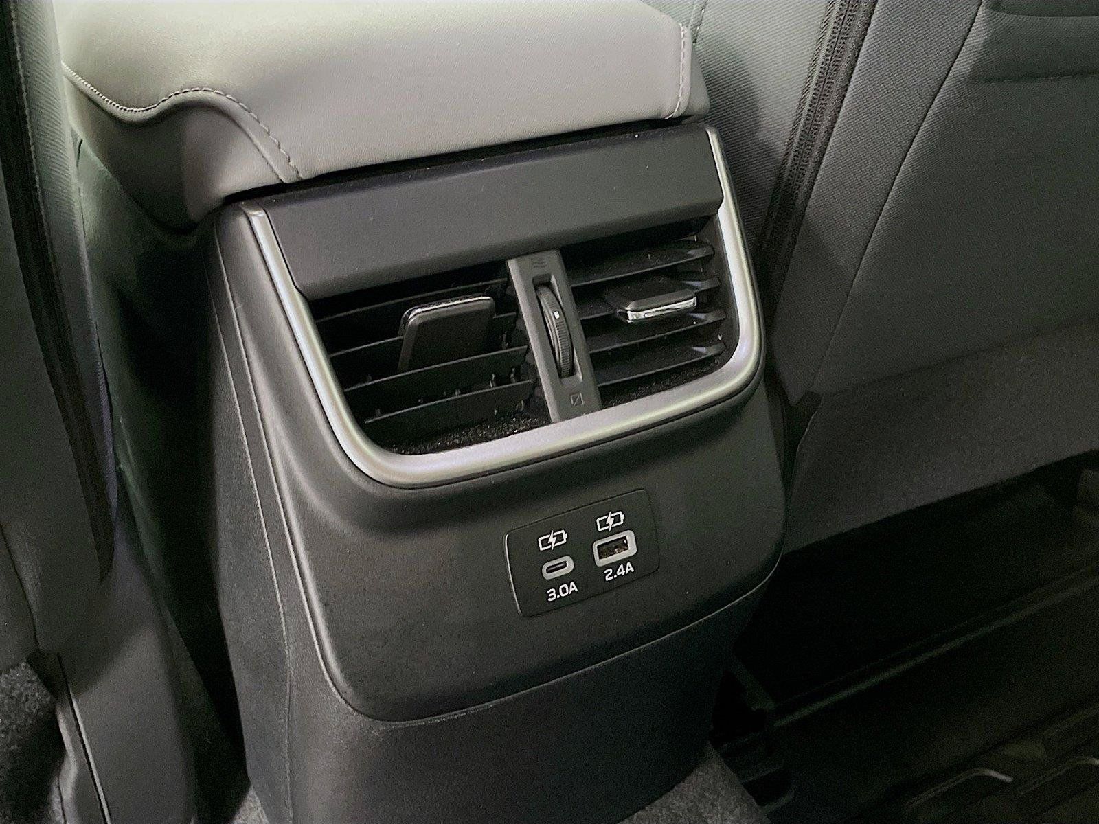 Used 2025 Subaru Outback Premium AWD/4WD image 28