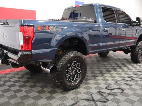 Used 2017 Ford F250 Lariat w/ Chrome Package AWD/4WD image 18