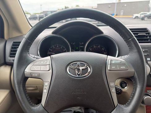 Used 2010 Toyota Highlander Limited AWD/4WD image 15