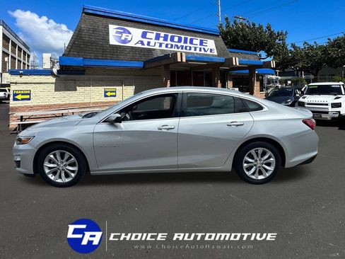 Used 2021 Chevrolet Malibu LT FWD image 3