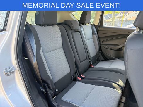 Used 2019 Ford Escape SE FWD image 21