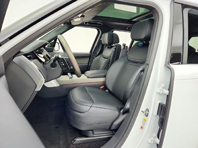 New 2026 Land Rover Range Rover SV AWD/4WD image 17
