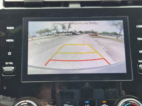 Used 2023 Hyundai Santa Cruz SEL AWD/4WD image 27