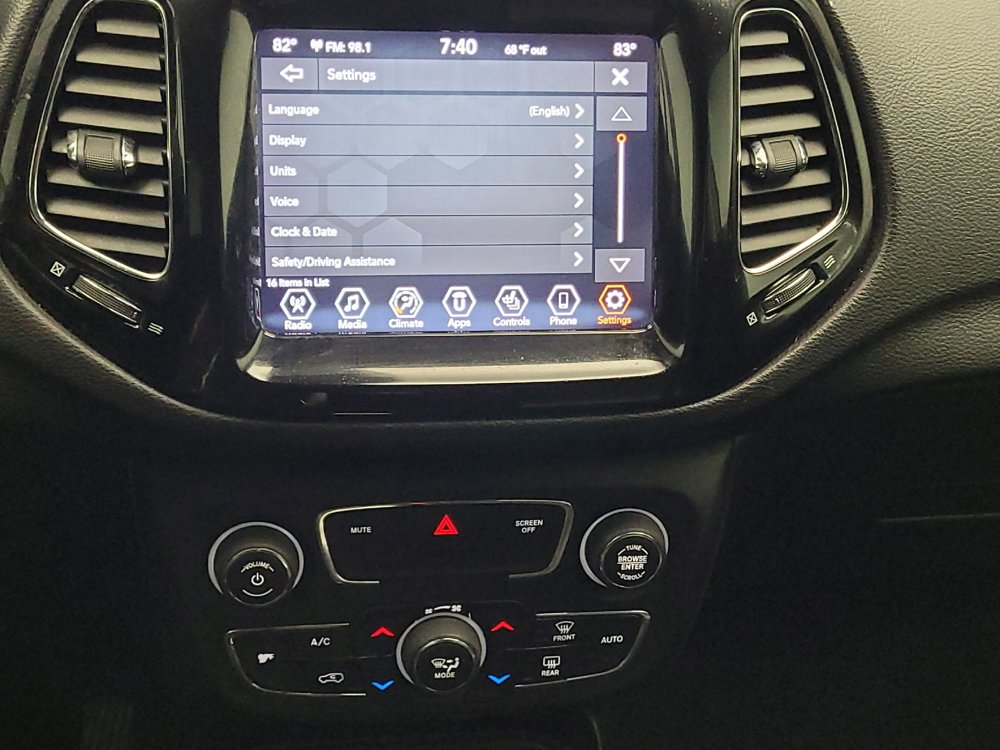 Used 2019 Jeep Compass Limited AWD/4WD image 25