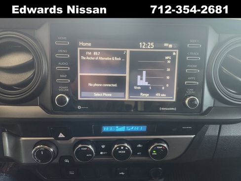 Used 2022 Toyota Tacoma SR image 28