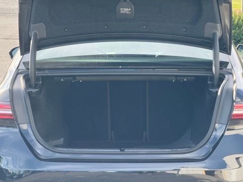 Certified 2025 BMW 530i xDrive 530i xDrive image 25