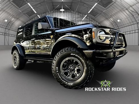 Used 2022 Ford Bronco Badlands w/ Sasquatch Package AWD/4WD image 10