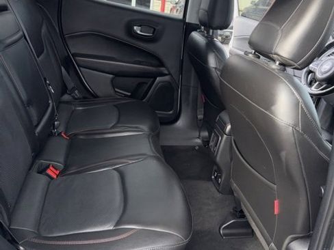 Used 2018 Jeep Compass Trailhawk w/ Leather Interior Group image 23