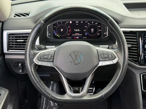 Used 2022 Volkswagen Atlas SEL Premium AWD/4WD image 18