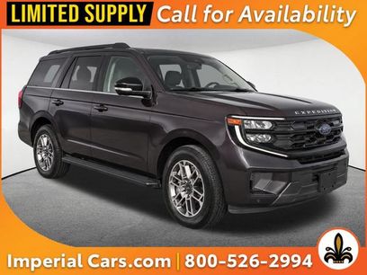 Used 2025 Ford Expedition Active