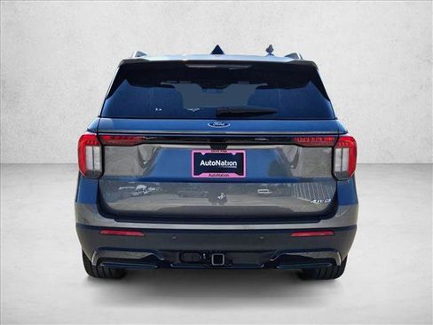 New 2026 Ford Explorer ST-Line w/ ST-Line Street Pack AWD/4WD image 7