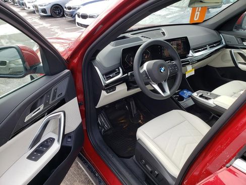 New 2026 BMW X1 xDrive28i w/ Technology Package image 6