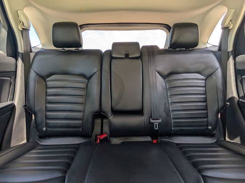 Used 2023 Ford Edge SEL AWD/4WD image 28