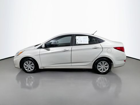 Used 2016 Hyundai Accent SE FWD image 9