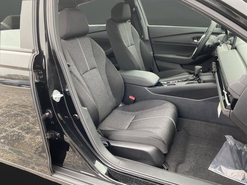 New 2025 Honda Accord Sport image 29