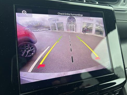 Used 2023 Jeep Grand Cherokee Altitude image 9