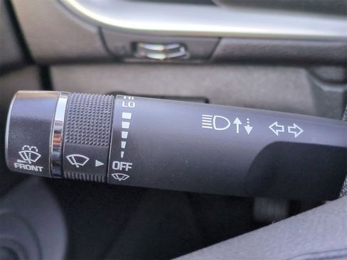 Used 2017 Chevrolet Traverse Premier image 26