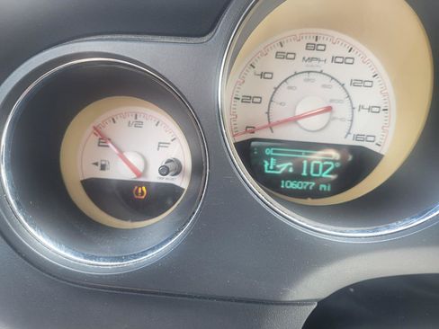 Used 2013 Dodge Challenger R/T RWD image 62