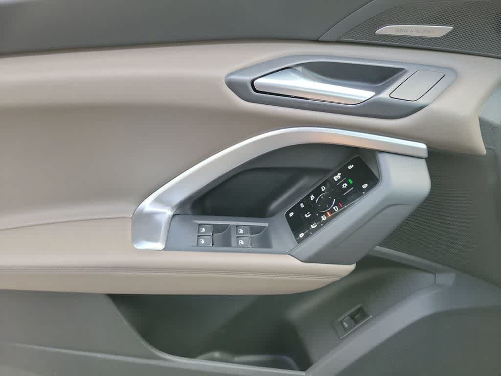 New 2026 Audi Q5 Premium Plus AWD/4WD image 25
