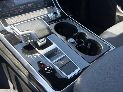 Used 2021 Audi Q7 2.0T Premium w/ Convenience Package AWD/4WD image 31