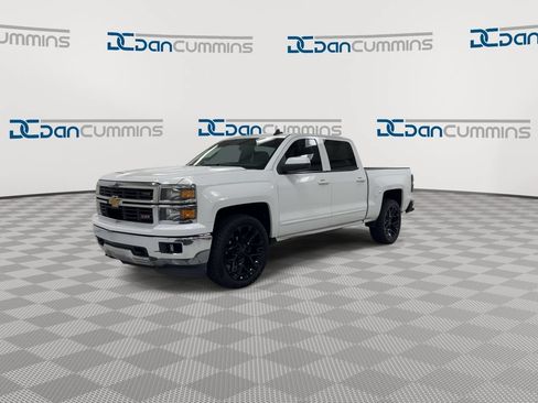 Used 2015 Chevrolet Silverado 1500 LT w/ All Star Edition AWD/4WD image 4
