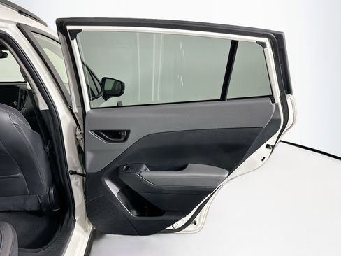 Used 2024 Subaru Crosstrek 2.0i Premium image 29