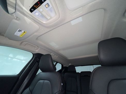 New 2026 Volvo XC40 B5 Core w/ Climate Package image 18