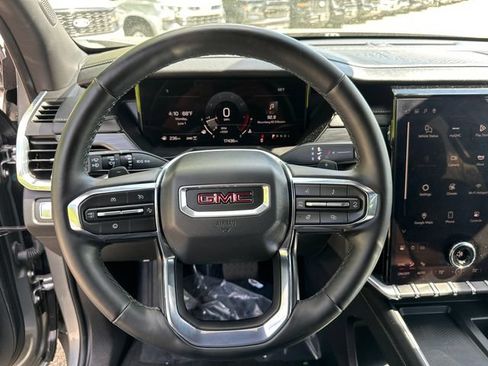 Used 2025 GMC Acadia Elevation AWD/4WD image 36