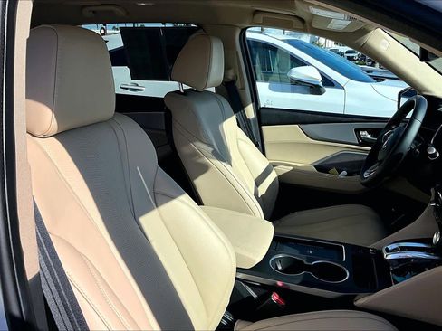 Used 2025 Acura MDX SH-AWD w/ Technology Package image 8