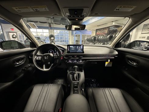 New 2026 Honda HR-V EX-L image 21