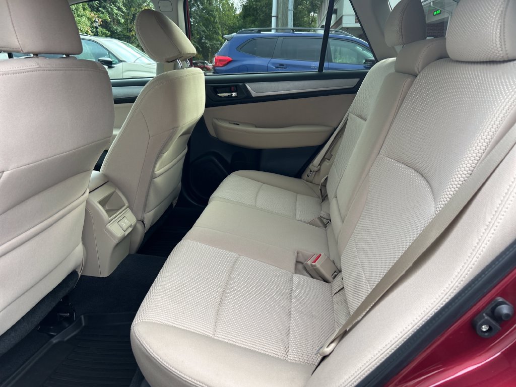 Used 2019 Subaru Outback 2.5i Premium AWD/4WD image 27