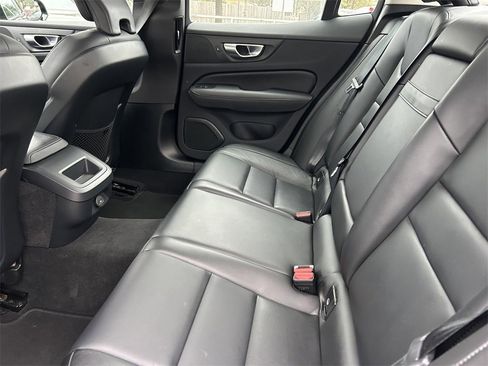 Used 2024 Volvo S60 B5 Core image 16