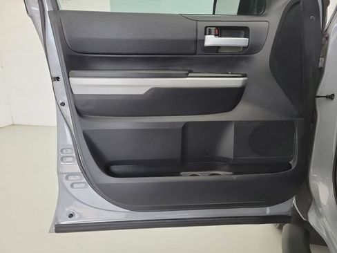 Used 2021 Toyota Tundra SR5 RWD image 18