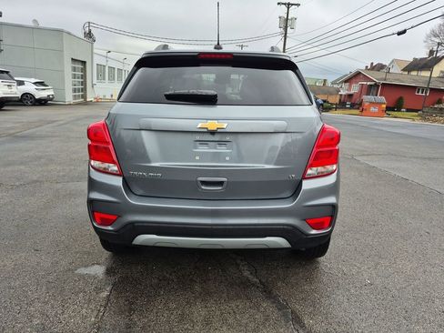 Used 2019 Chevrolet Trax LT w/ LT Convenience Package image 14