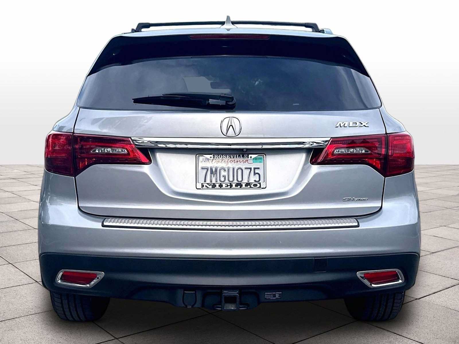 Used 2016 Acura MDX w/ Technology Package AWD/4WD image 8