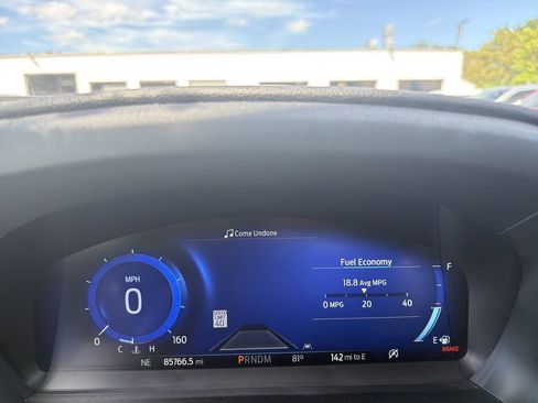 Used 2022 Ford Explorer ST w/ Equipment Group 401A AWD/4WD image 33