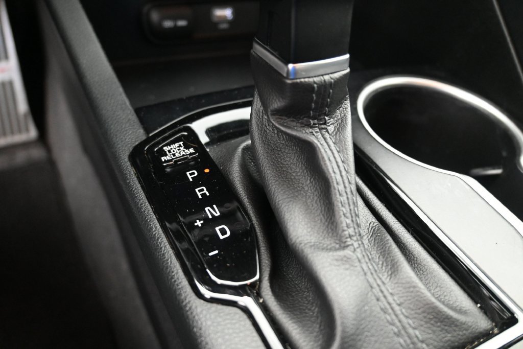 Used 2022 Kia K5 GT-Line FWD image 34