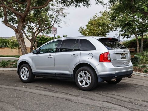 Used 2014 Ford Edge SEL w/ Equipment Group 204A FWD image 4