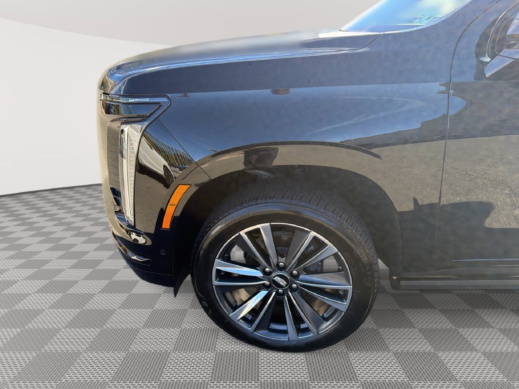 Certified 2026 Cadillac Escalade ESV Sport w/ Touring Package AWD/4WD image 19
