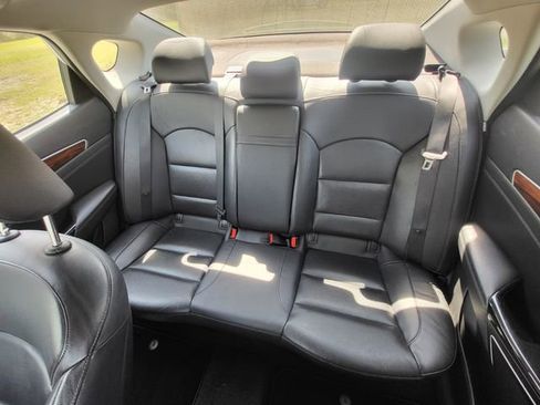 Used 2019 Kia Cadenza Technology image 10